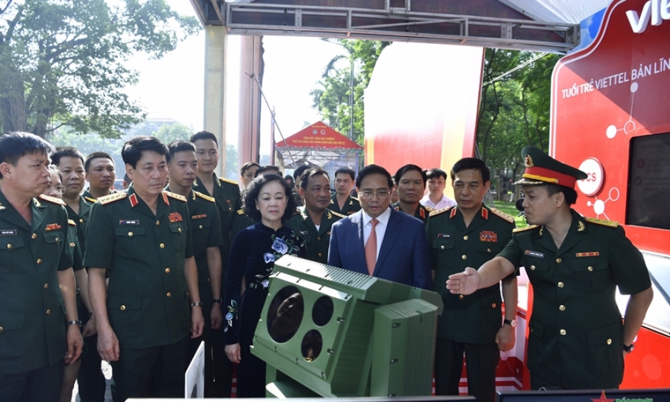 tướng Chính phủ Phạm Minh Chính dự chương trình tổng kết, trao Giải thưởng Tuổi trẻ sáng tạo trong Quân