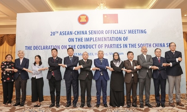 ASEAN và Trung Quốc thảo luận về thực hiện Tuyên bố ứng xử của các bên ở Biển Đông