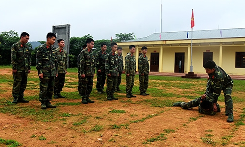 Lực lượng vũ trang tỉnh thi đua huấn luyện