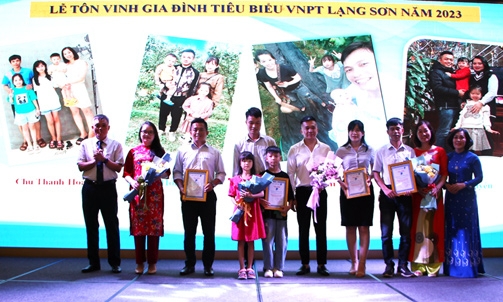 VNPT Lạng Sơn: Tôn vinh các gia đình tiêu biểu