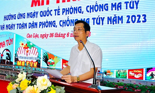 dự mít tinh hưởng ứng “Ngày quốc tế phòng, chống ma túy” và “Ngày toàn dân phòng chống ma túy” năm 2023