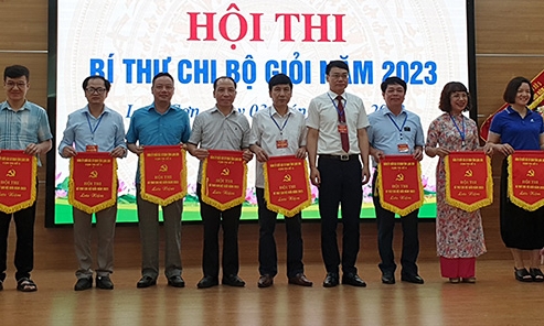 Cụm thi số 5 - Đảng ủy Khối các cơ quan tỉnh tổ chức thành công Hội thi Bí thư chi bộ giỏi