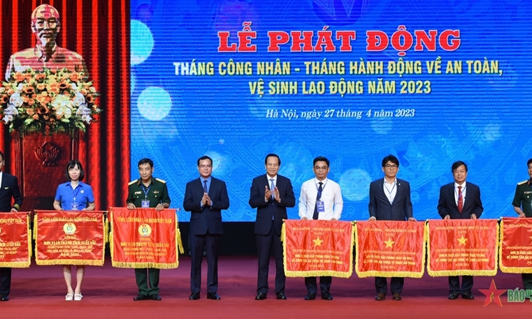 Phong trào mạnh, sáng kiến nhiều