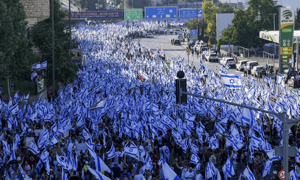 Dấu mốc căng thẳng mới trên chính trường Israel