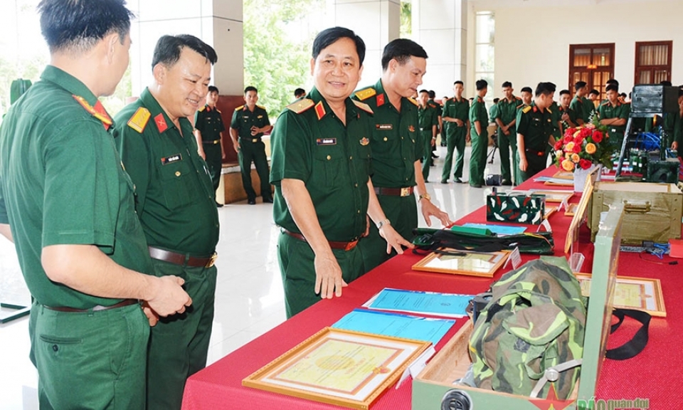 tạo nội dung cuốn sách của Tổng Bí thư Nguyễn Phú Trọng vào nhiệm vụ giáo dục-đào tạo sĩ quan Quân đội