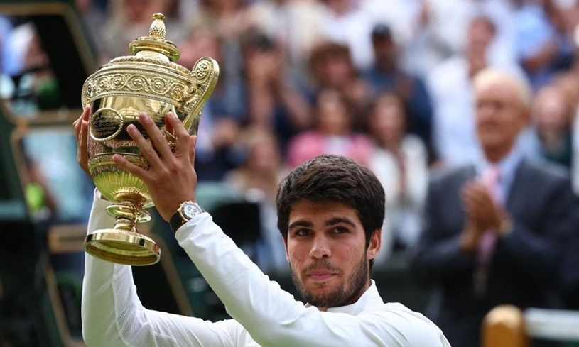 Đánh bại Djokovic, tay vợt Alcaraz lần đầu vô địch Wimbledon