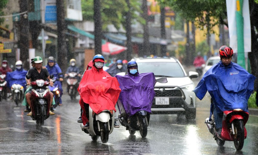 Nhiều khu vực tiếp tục mưa dông, có nơi mưa rất to