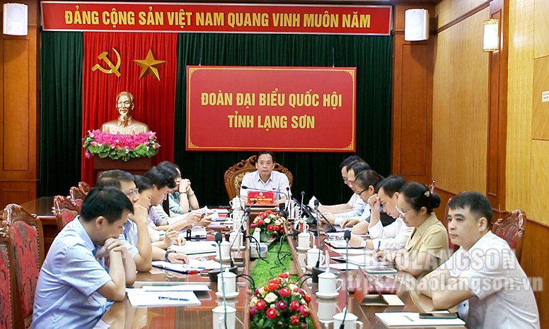 Phiên họp thứ 25 của Ủy ban Thường vụ Quốc hội: Chất vấn và trả lời chất vấn đối với các lĩnh vực tư