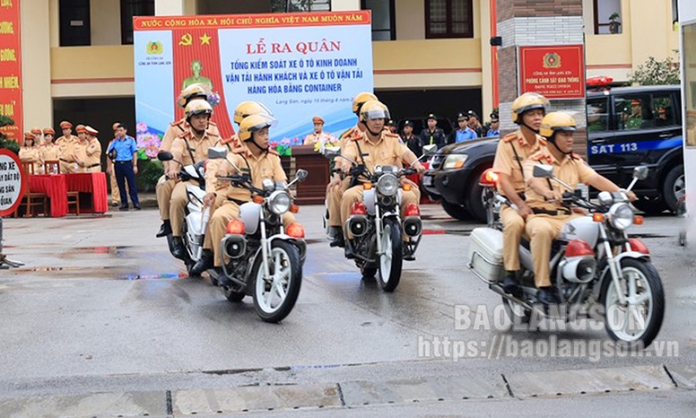 Sôi nổi hướng tới kỷ niệm 78 năm ngày truyền thống Công an Nhân dân