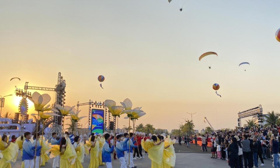 Gia tăng sức cạnh tranh cho du lịch Quảng Ninh