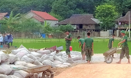 Thôn Làng Tuống: Vì việc làng, “tấc vàng” cũng hiến