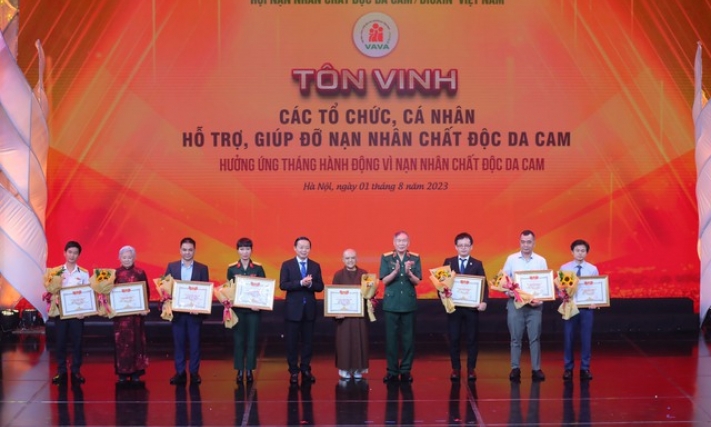 Giúp nạn nhân da cam thêm vững tin trong cuộc sống