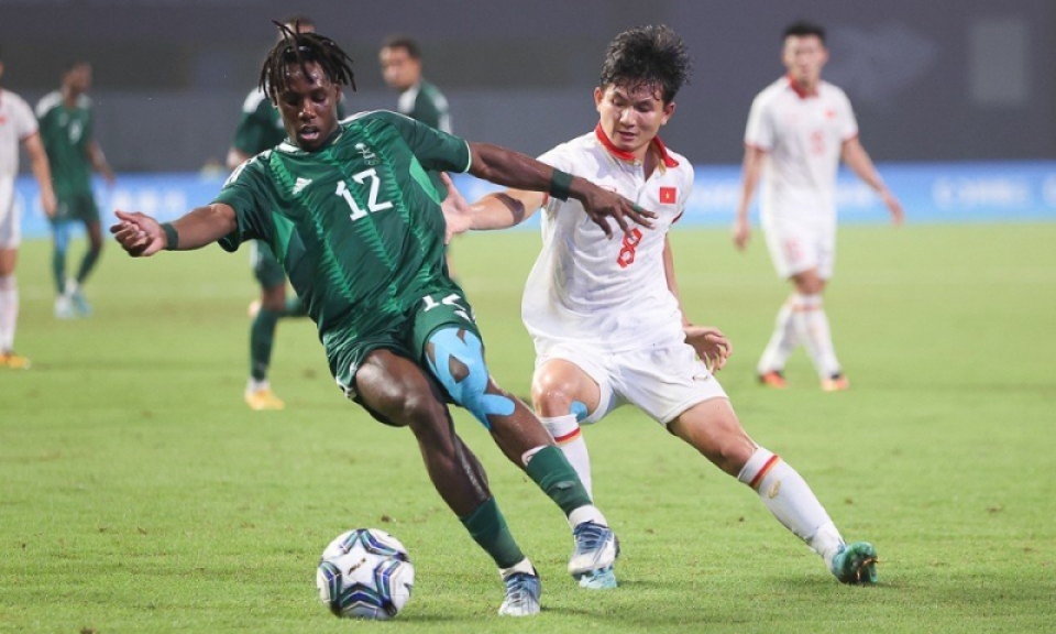 “Xì hơi” trước Saudi Arabia, U23 Việt Nam lặng nhìn Thái Lan, Myanmar nẫng vé