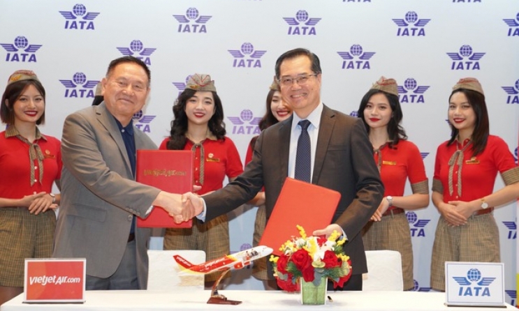 Học viện Hàng không Vietjet 'bắt tay' IATA đào tạo nhân lực hàng không