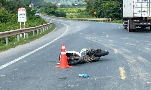 Tai nạn giao thông trên Quốc lộ 1A, một người tử vong