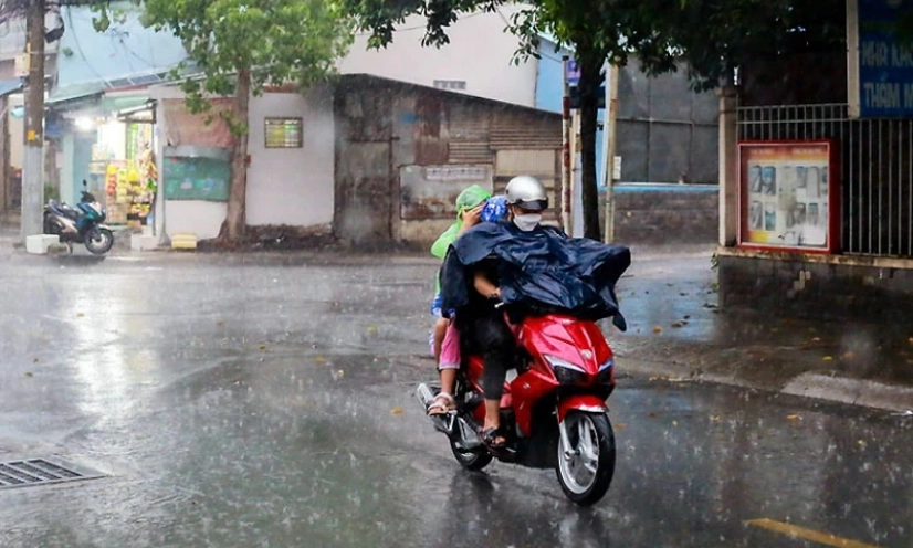 Trung Bộ, Tây Nguyên và Nam Bộ mưa dông về chiều tối