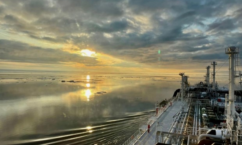 Gazprom giao lô hàng LNG đầu tiên cho Trung Quốc qua tuyến Bắc Cực