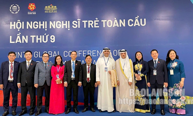 Đại biểu Quốc hội tỉnh tham dự hội nghị Nghị sĩ trẻ toàn cầu lần thứ 9 và phát biểu ý kiến về chuyển