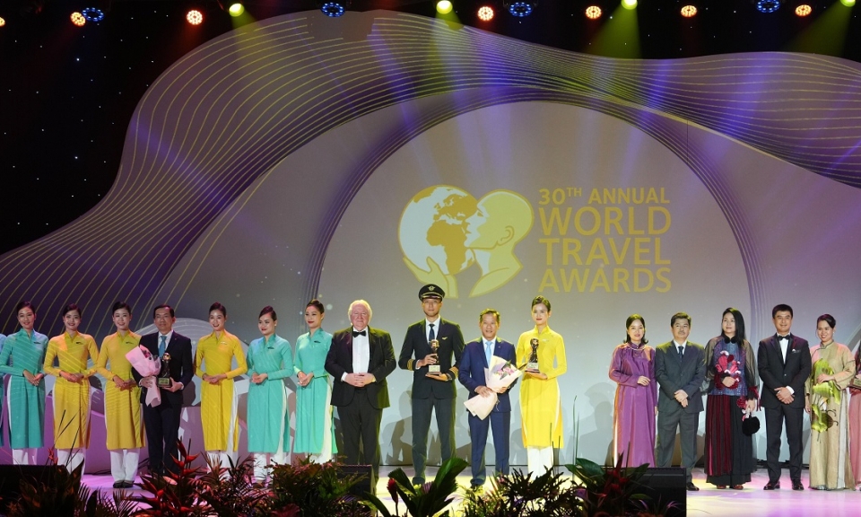 Vietnam Airlines nhận giải thưởng của World Travel Awards