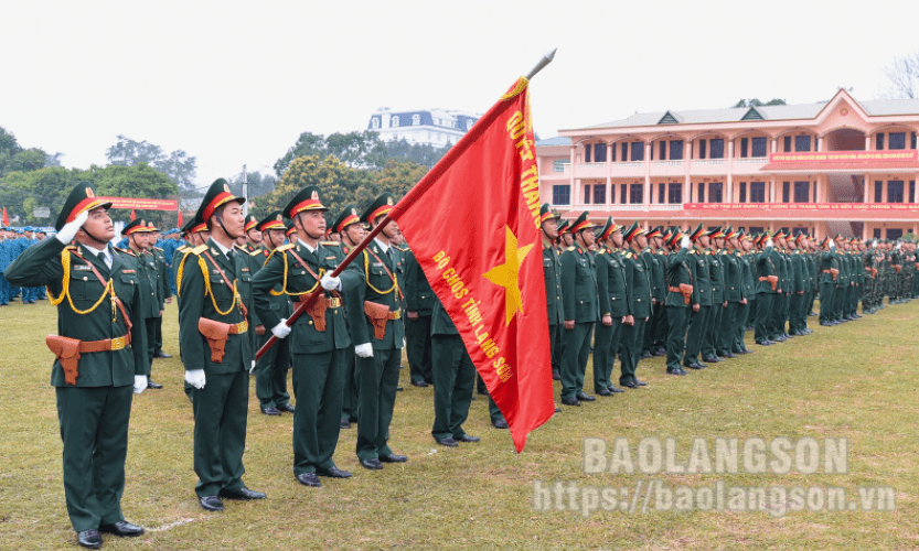 Phát huy phẩm chất “Bộ đội Cụ Hồ”, kiên quyết chống chủ nghĩa cá nhân