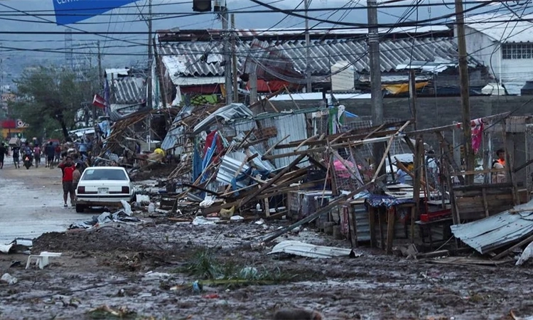 Bão gây thiệt hại nặng ở Mexico