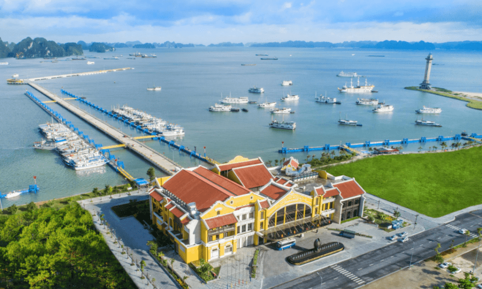 Quảng Ninh vươn lên từ ý chí tự lực, tự cường