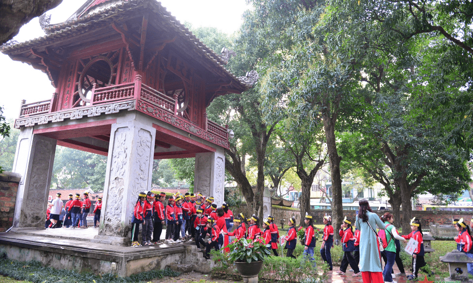 Cần minh bạch giữa học bắt buộc và tự nguyện