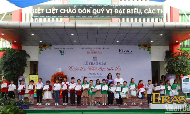 Hơn 80.000 bài dự thi “Chữ đẹp tuổi thơ” lần thứ nhất