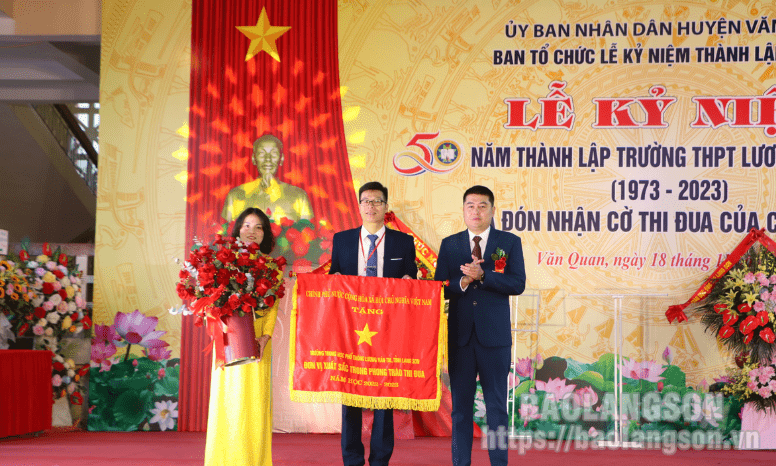 Kỷ niệm 50 năm thành lập Trường THPT Lương Văn Tri