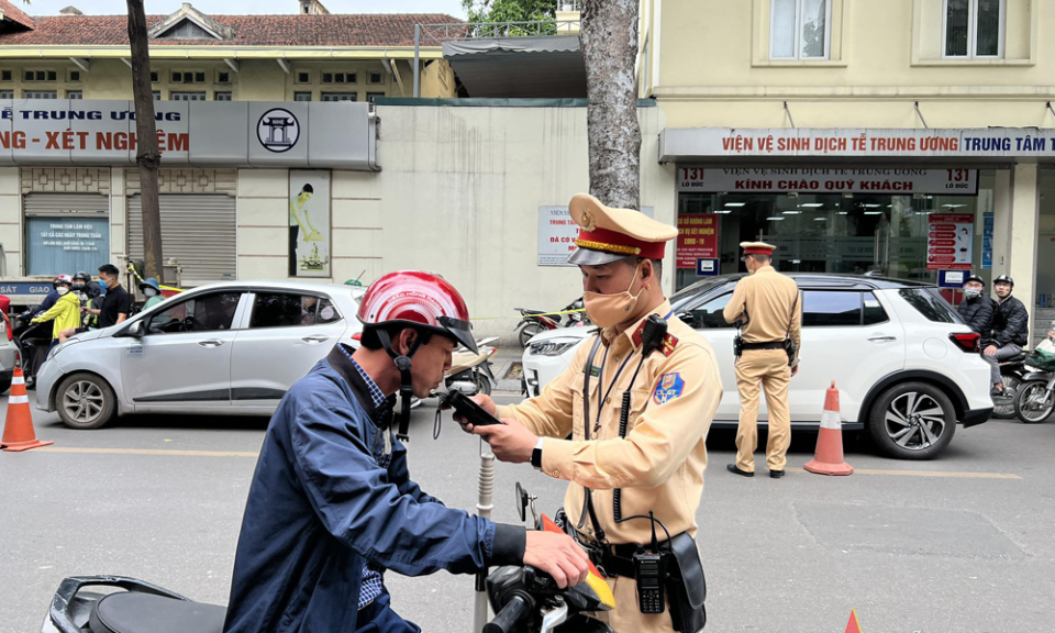 Xử phạt người điều khiển phương tiện giao thông vi phạm nồng độ cồn: Không ngoại lệ, không “vùng cấm”