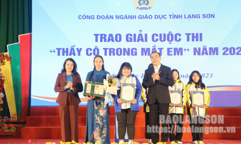 15 tác phẩm đạt giải tại cuộc thi “Thầy cô trong mắt em”