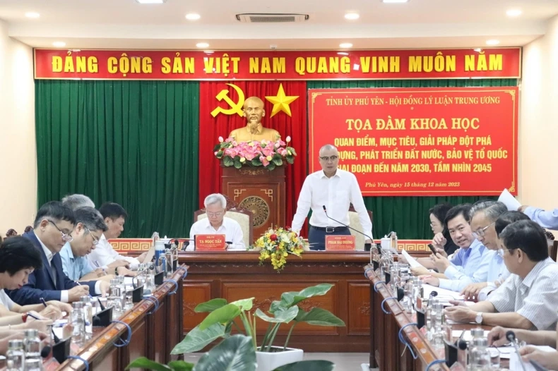  Tọa đàm khoa học bàn giải pháp đột phá xây dựng phát triển đất nước, bảo vệ Tổ quốc ảnh 1