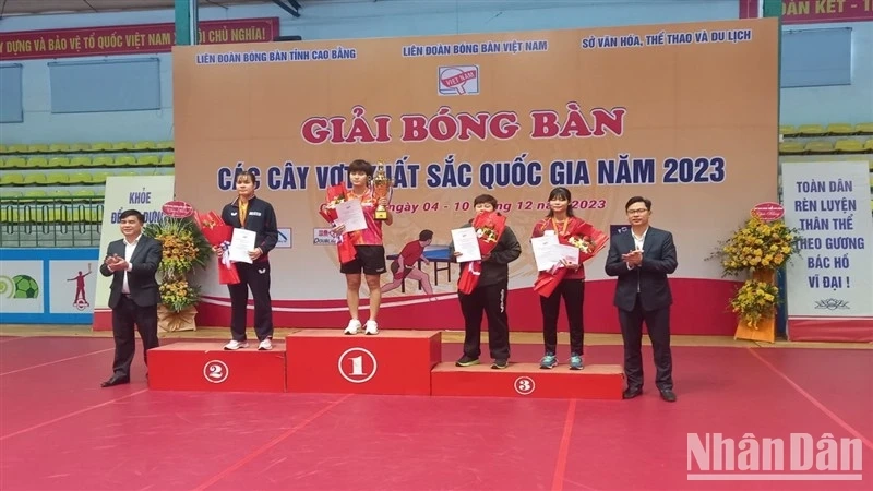 Nguyễn Anh Tú vô địch đơn nam giải bóng bàn các cây vợt xuất sắc quốc gia