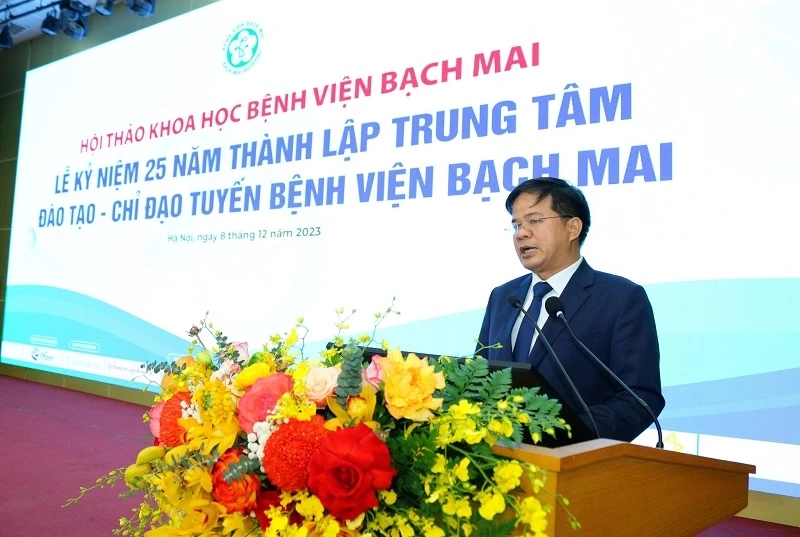 Phó Giáo sư, Tiến sĩ Đào Xuân Cơ, Giám đốc Bệnh viện Bạch Mai phát biểu tại lễ kỷ niệm.