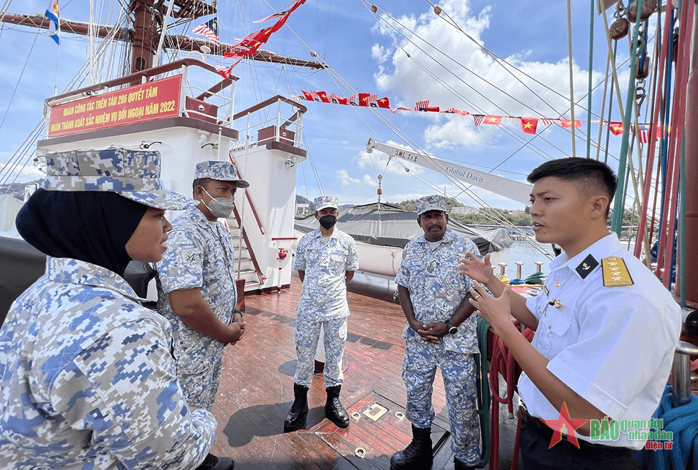 Hợp tác quốc phòng Việt Nam - Malaysia đóng góp cho hòa bình, an ninh khu vực