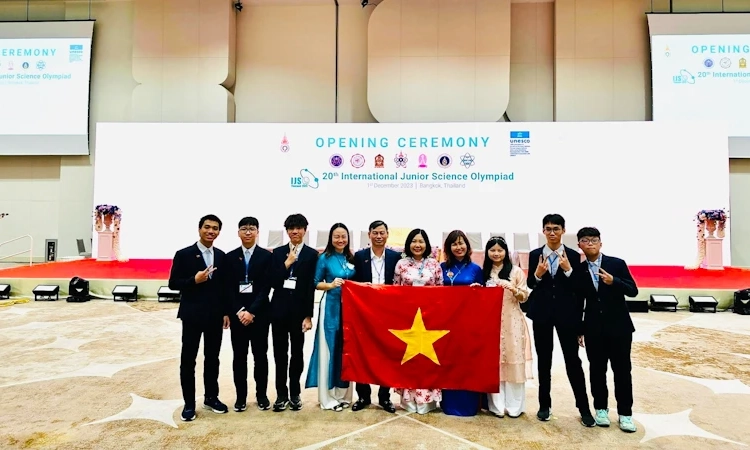 Học sinh Hà Nội đoạt 6 Huy chương Olympic khoa học trẻ quốc tế