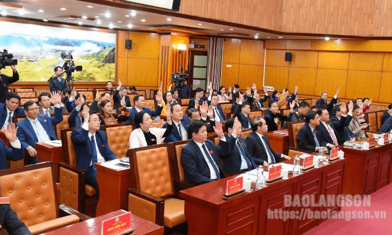 Bế mạc Kỳ họp thứ 21 HĐND tỉnh khoá XVII: Thông qua 33 nghị quyết quan trọng