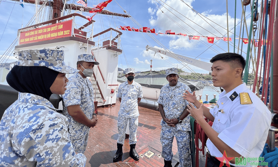 Hợp tác quốc phòng Việt Nam - Malaysia đóng góp cho hòa bình, an ninh khu vực