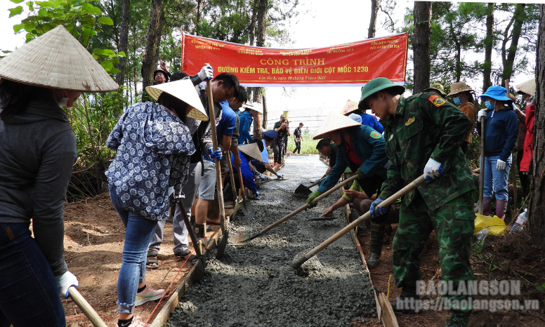 Thêm vững bước trên những nẻo đường tuần tra (Kỳ 3)