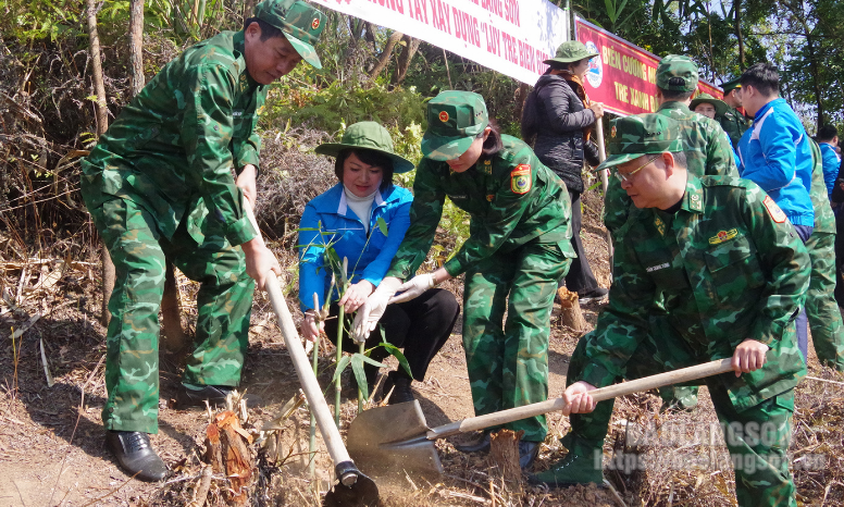 Dấu ấn công tác biên phòng