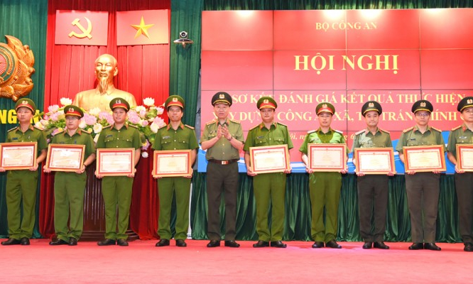 chính quy - “luồng gió mới” trong xây dựng Phong trào toàn dân bảo vệ an ninh Tổ quốc ở địa bàn cơ sở