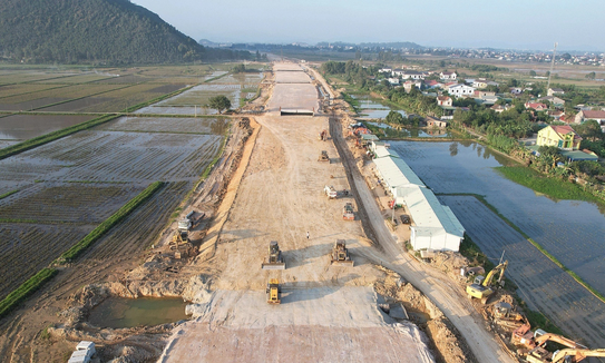 Thiếu mặt bằng, 7 dự án thành phần cao tốc Bắc-Nam đang chậm tiến độ