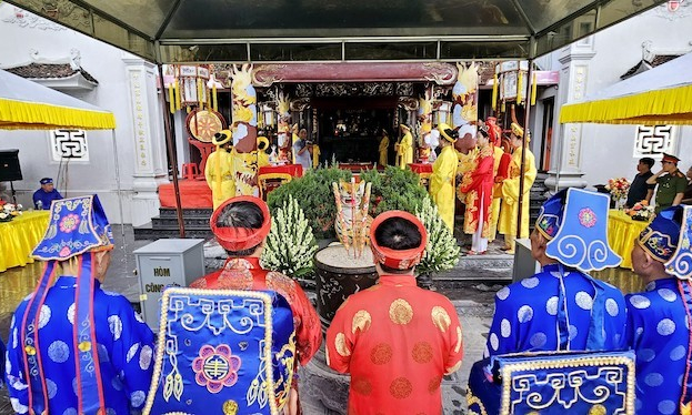 Bảo đảm nếp sống văn minh, an toàn, tiết kiệm trong các hoạt động tín ngưỡng, tôn giáo dịp Tết Nguyên đán