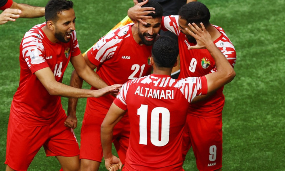 Thắng kịch tính Iraq, tuyển Jordan giành vé vào vòng tứ kết Asian Cup