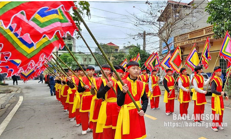 Giáo dục giá trị văn hóa, truyền thống đến học sinh qua lễ hội