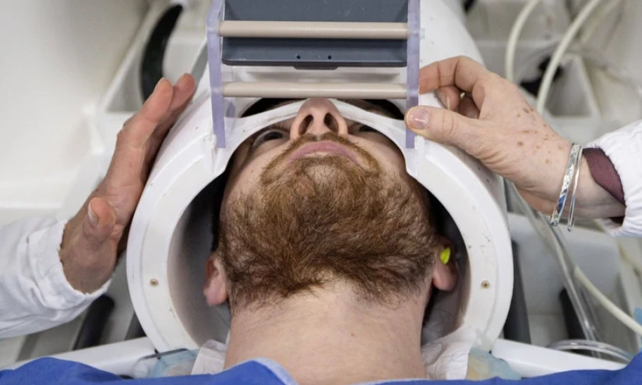 Máy chụp MRI mạnh nhất cung cấp những hình ảnh chính xác đầu tiên về não người