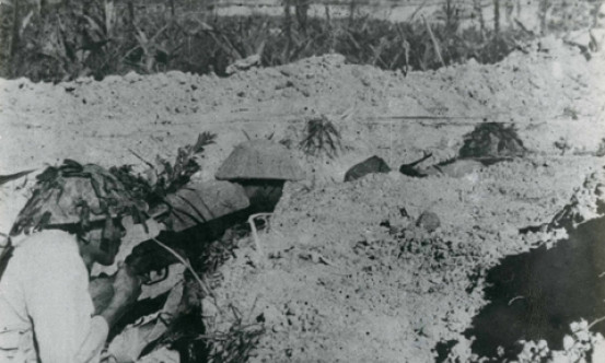 Chiến dịch Điện Biên Phủ: Ngày 16-4-1954, quân ta bao vây cứ điểm 105