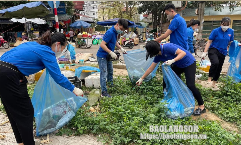 Đoàn khối Các cơ quan tỉnh: Hưởng ứng chiến dịch Ngày Trái đất Việt Nam 