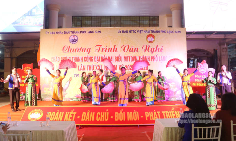 Thành phố Lạng Sơn tổ chức chương trình văn nghệ chào mừng thành công đại hội MTTQ