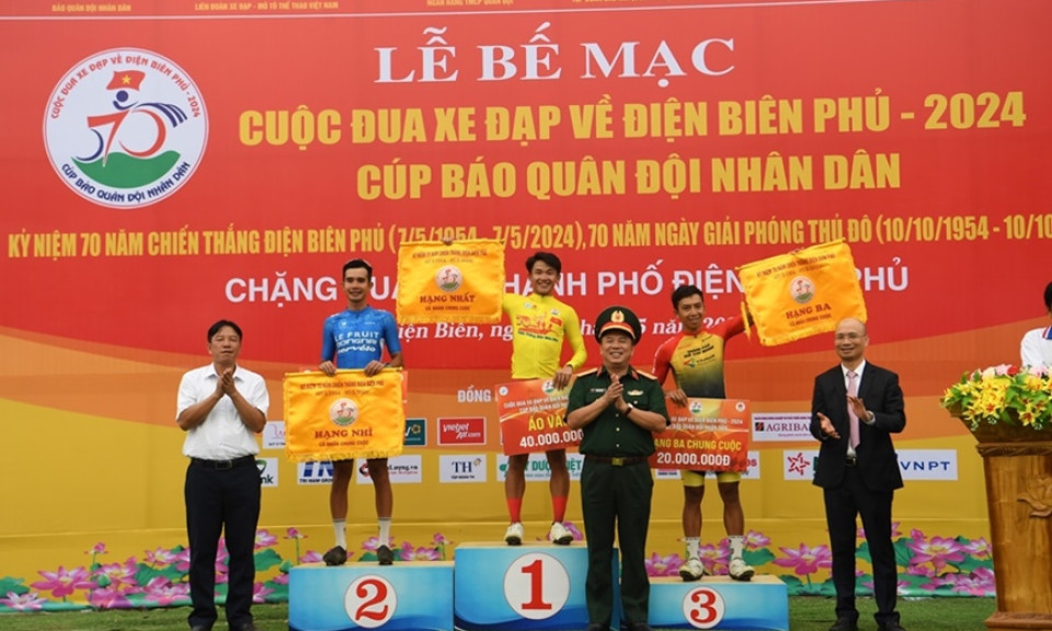 Cuộc đua xe đạp “Về Điện Biên Phủ - 2024, Cúp Báo Quân đội nhân dân” thành công rực rỡ